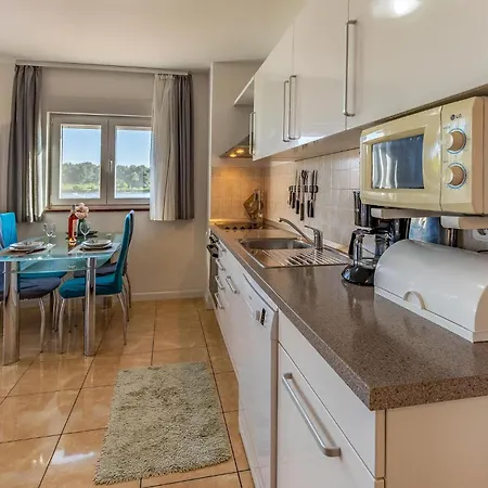 Apartment Lovely In With House Sea View *